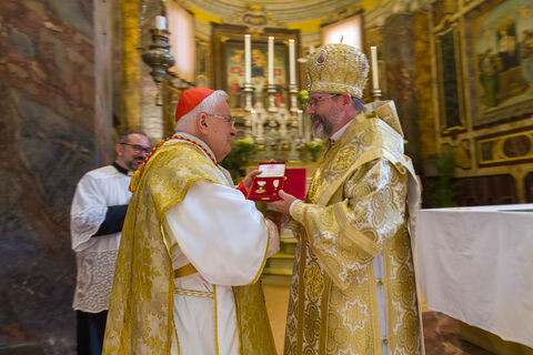 Il Capo della Chiesa greco-cattolica ucraina ha conferito al card. Bassetti l’Onorificenza intitolata al Metropolita Andrei Sheptytsky